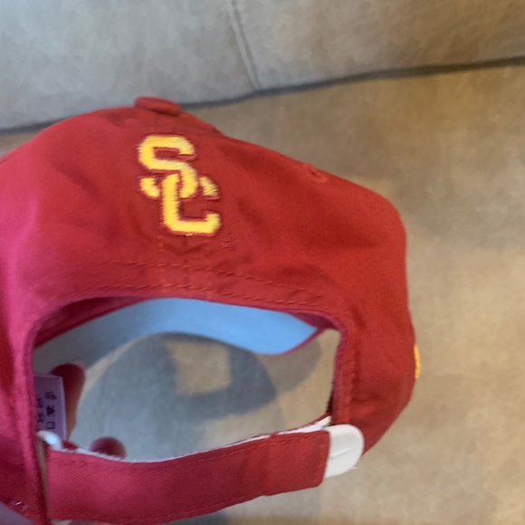 Nike Team Maroon/Yellow USC Trojans Hat - Picture 3 of 4